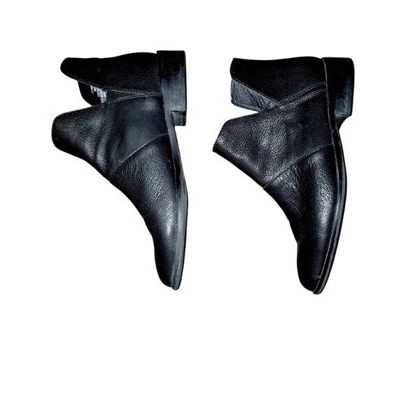 LUCKY BRAND Paramo Black Pebbled Leather Ankle Booties 8 Reg Beautiful! - Picture 3 of 6